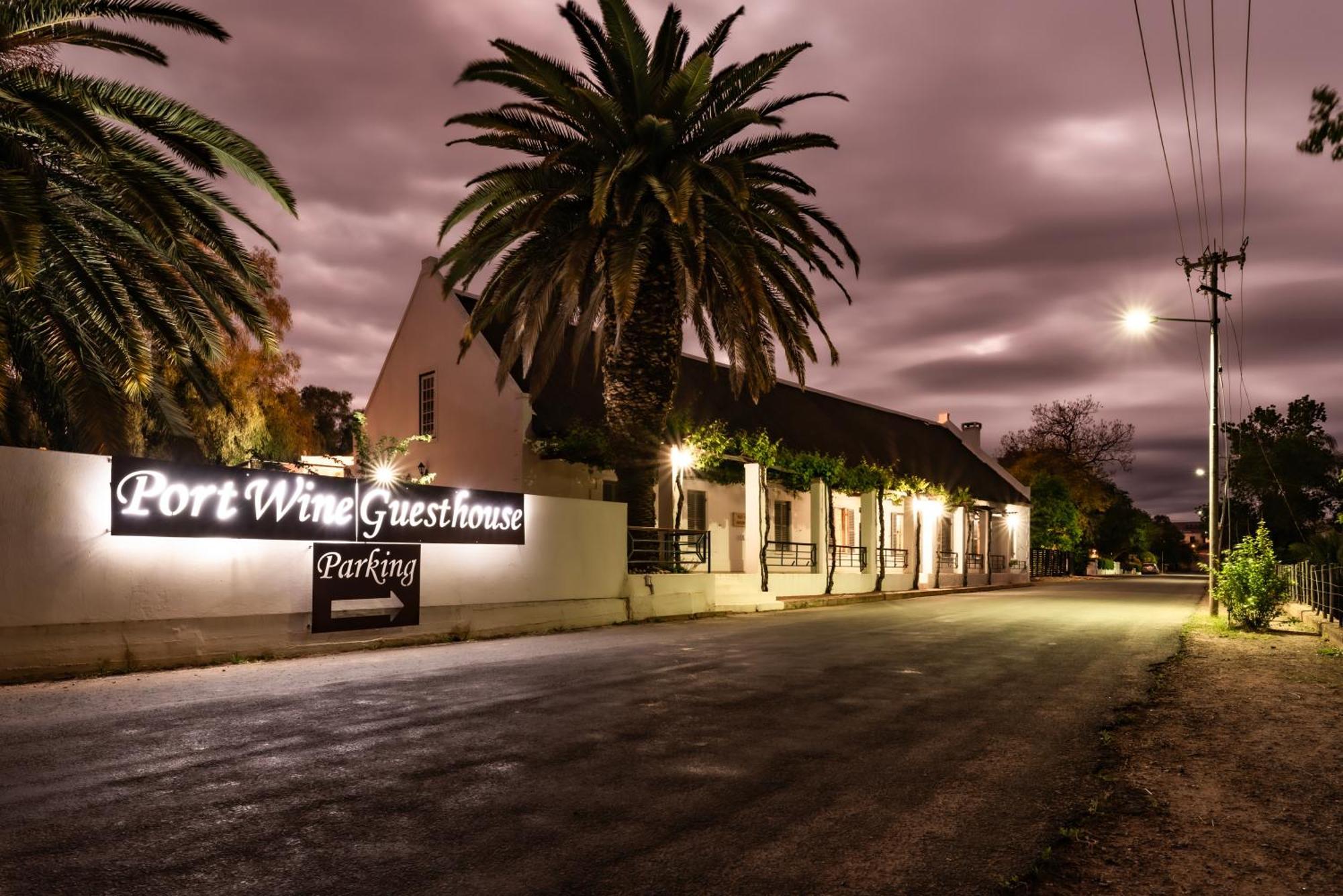 Port Wine Guesthouse Calitzdorp Esterno foto